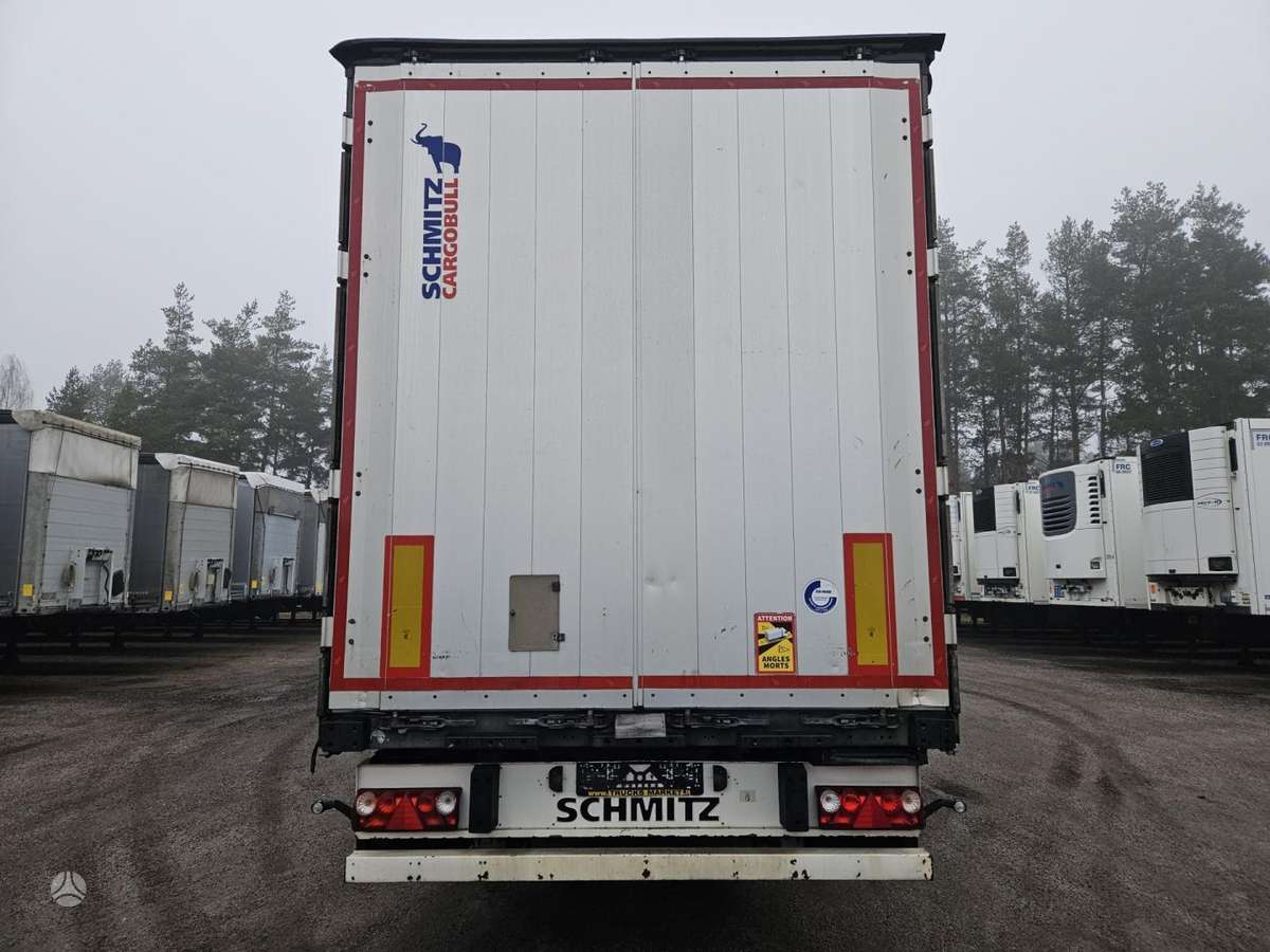 Schmitz SCB S3T, užuolaidinės / tentinės