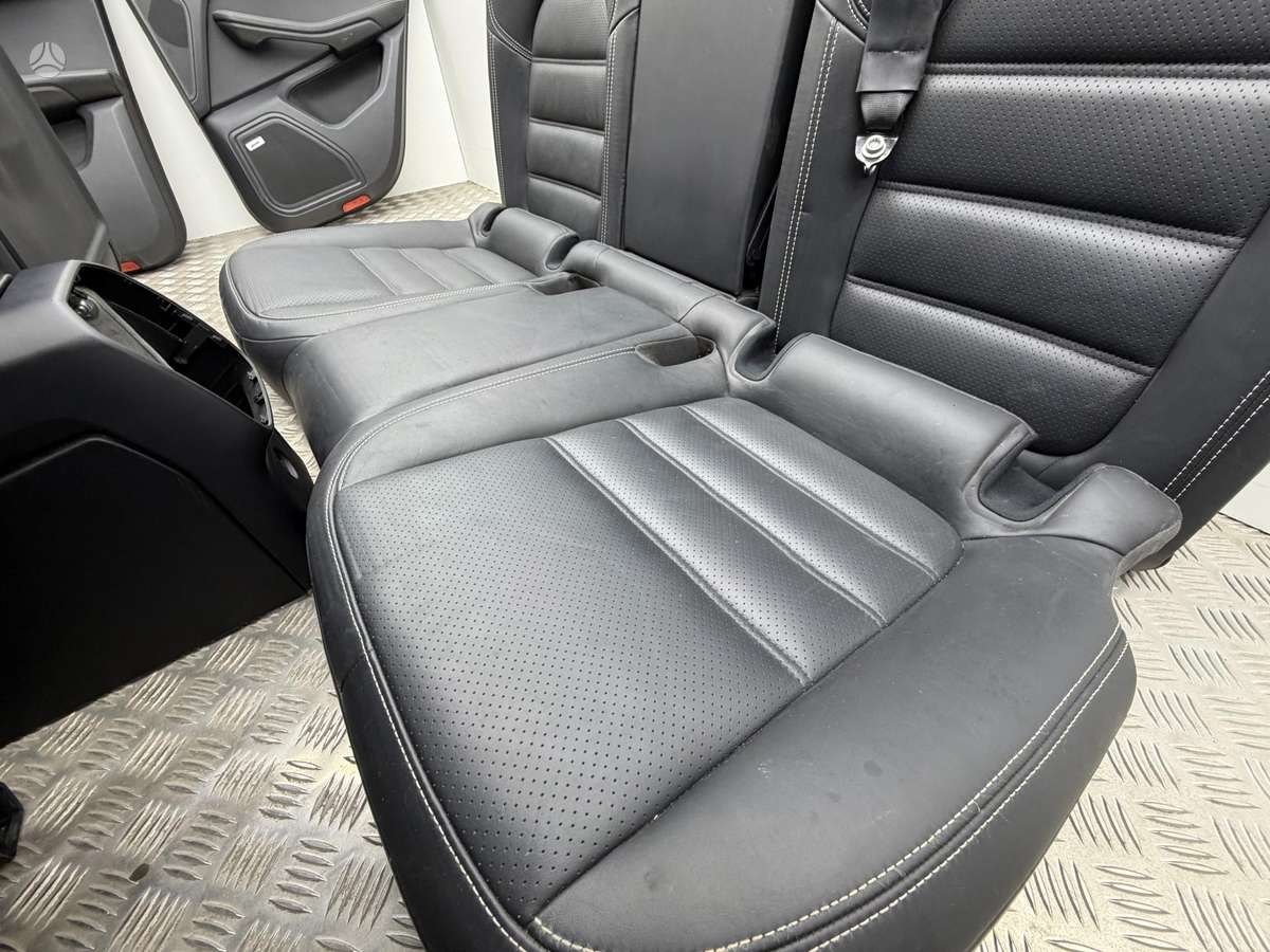 Porsche Macan детали салона