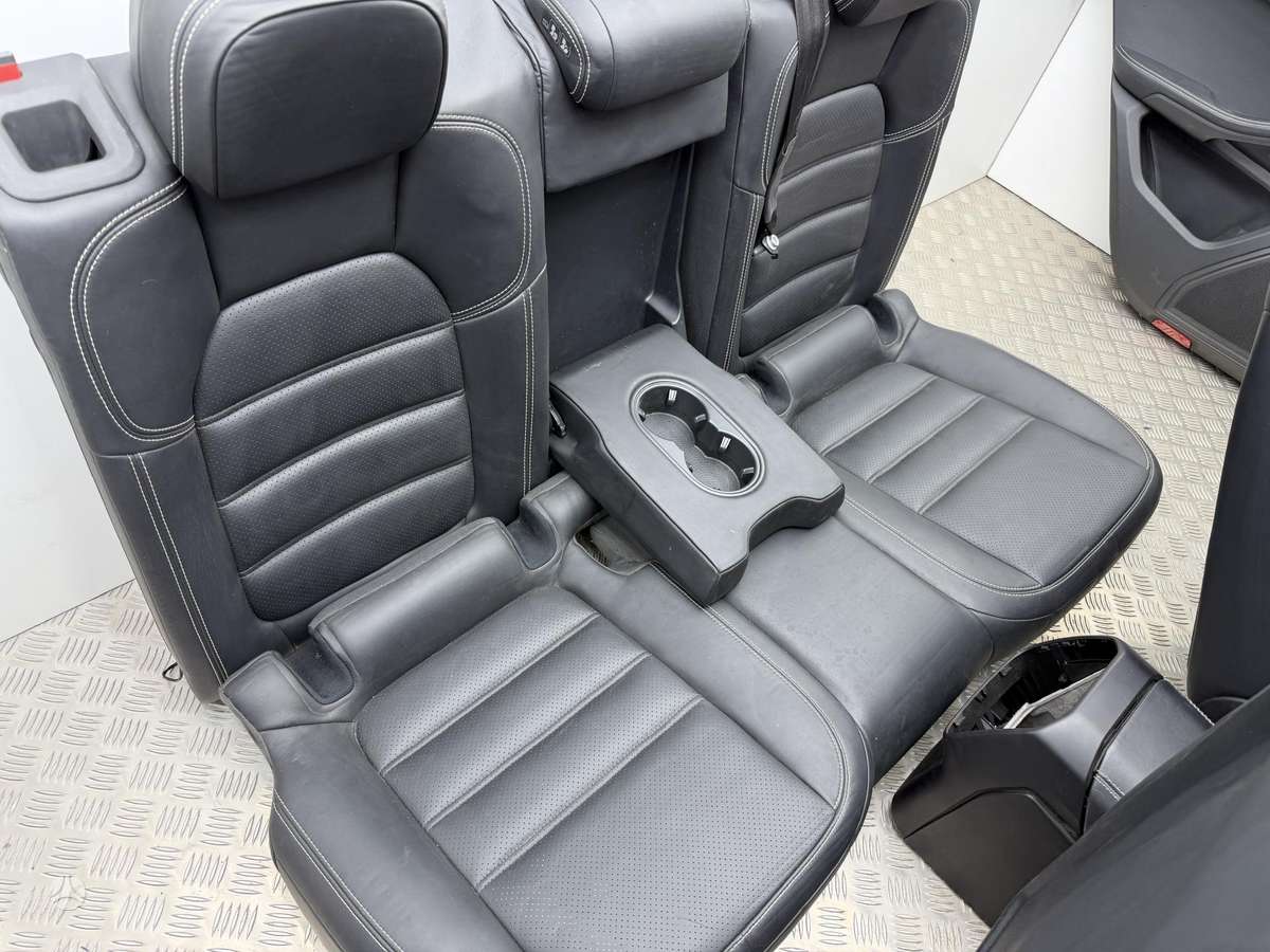 Porsche Macan детали салона