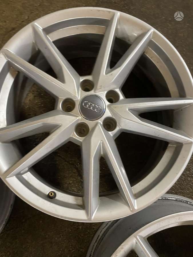 Audi A3 Q3, light alloy, R18