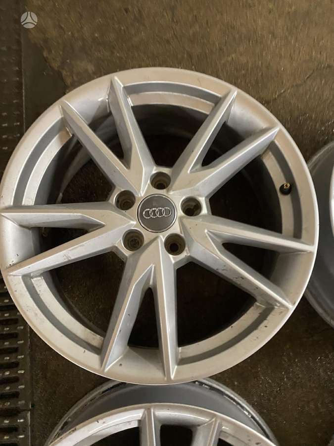Audi A3 Q3, light alloy, R18