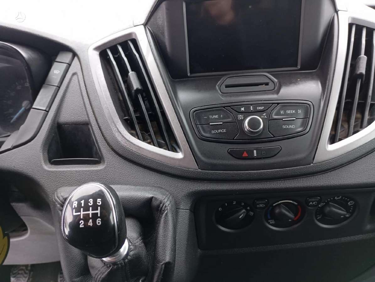 Ford Transit, 2018 9