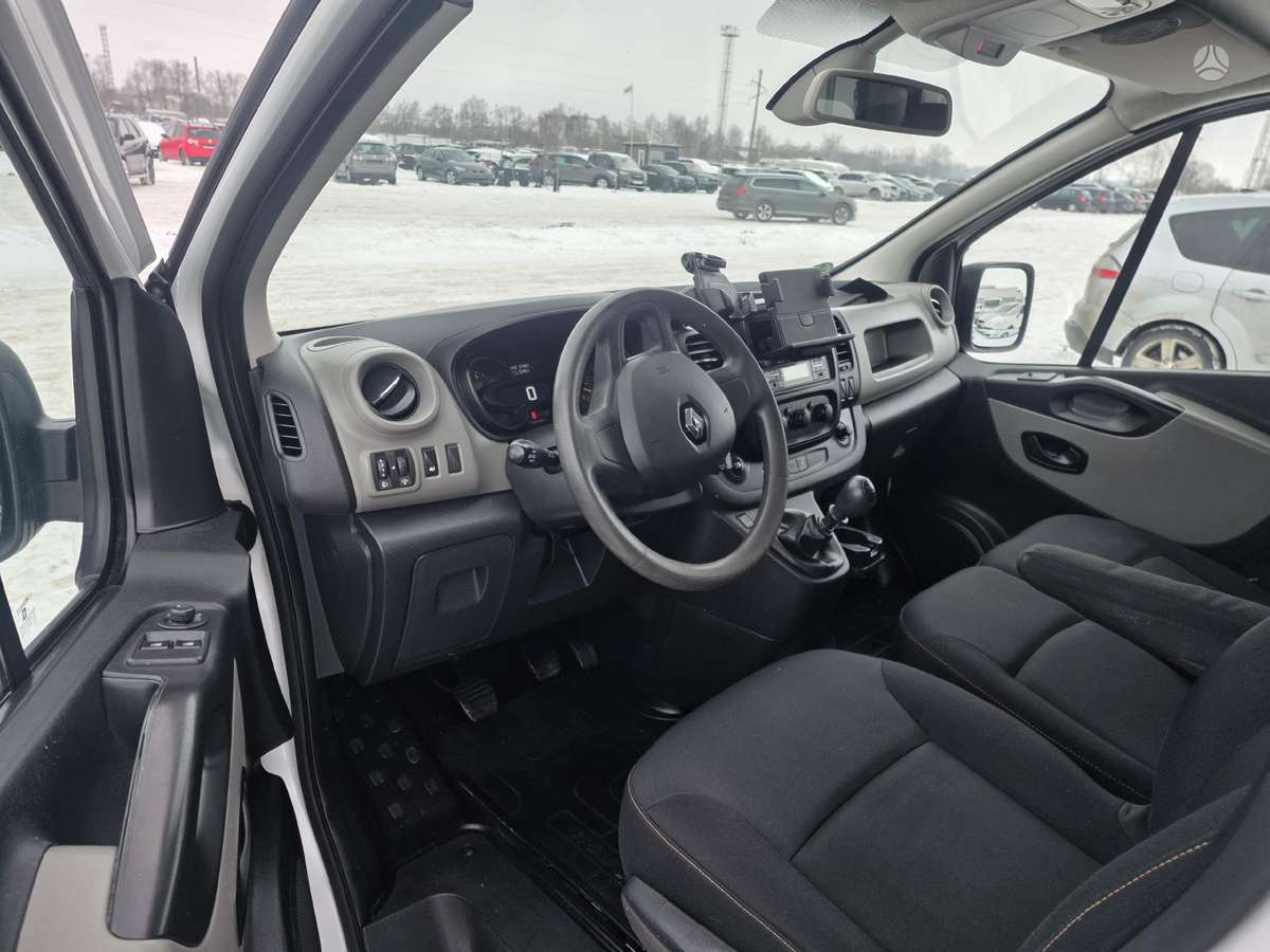 Renault Trafic, 2015 8