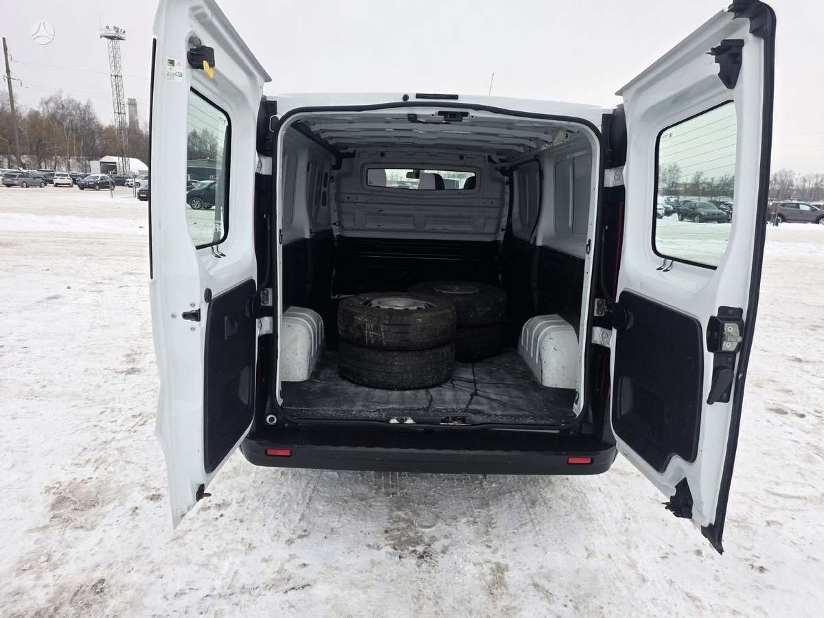 Renault Trafic, 2015 15