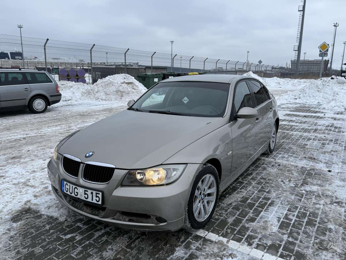 BMW 320, 2.0 l., Седан