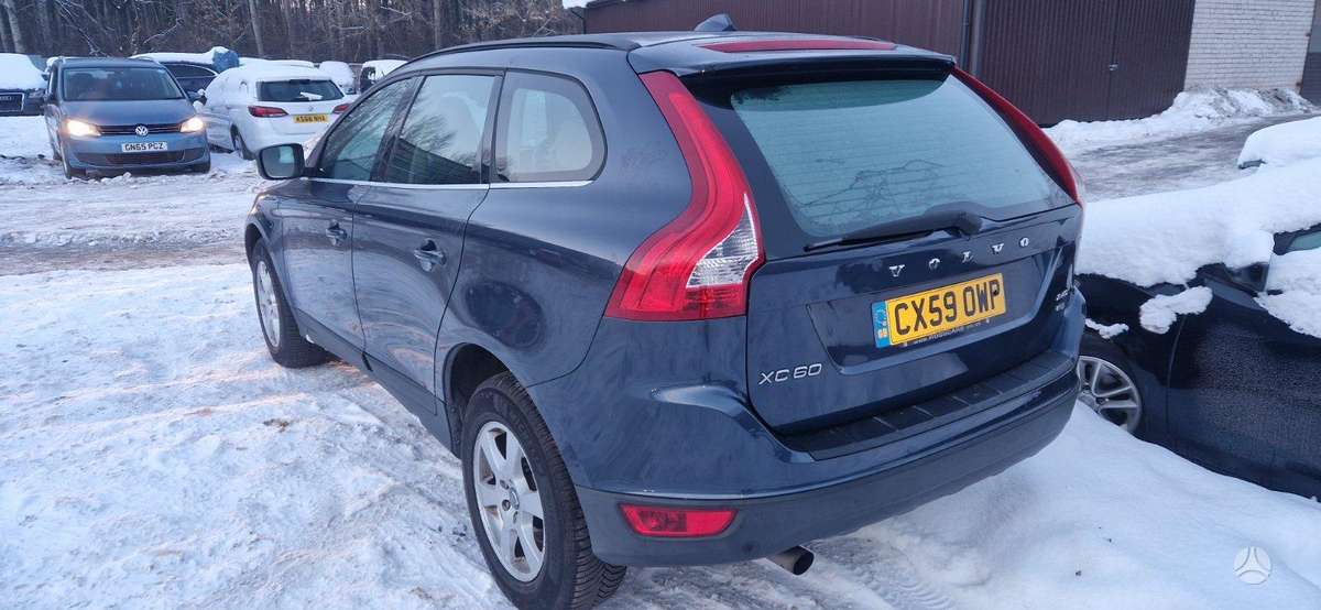 Volvo XC60 for parts