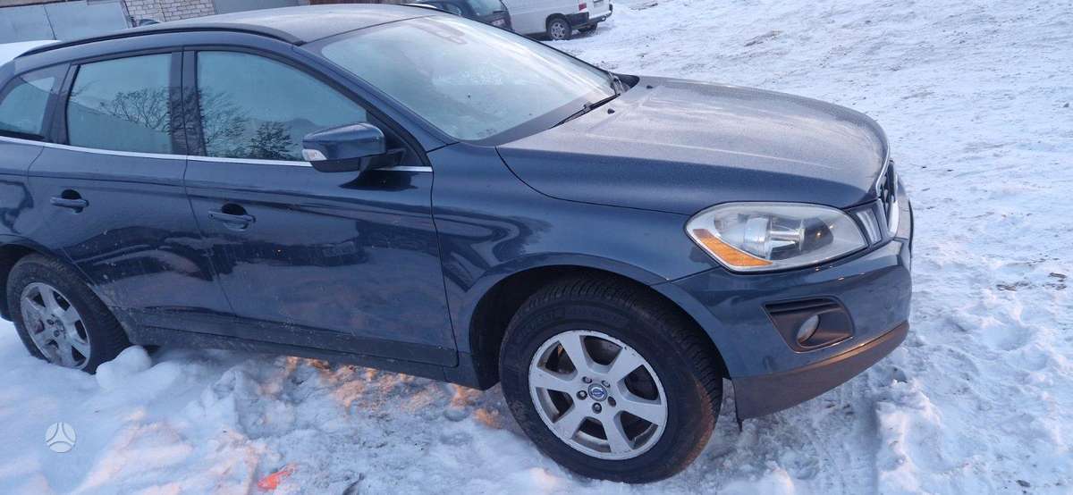 Volvo XC60 for parts