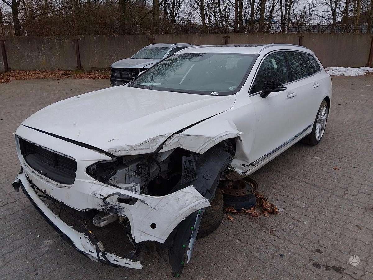 Volvo V90 dalimis