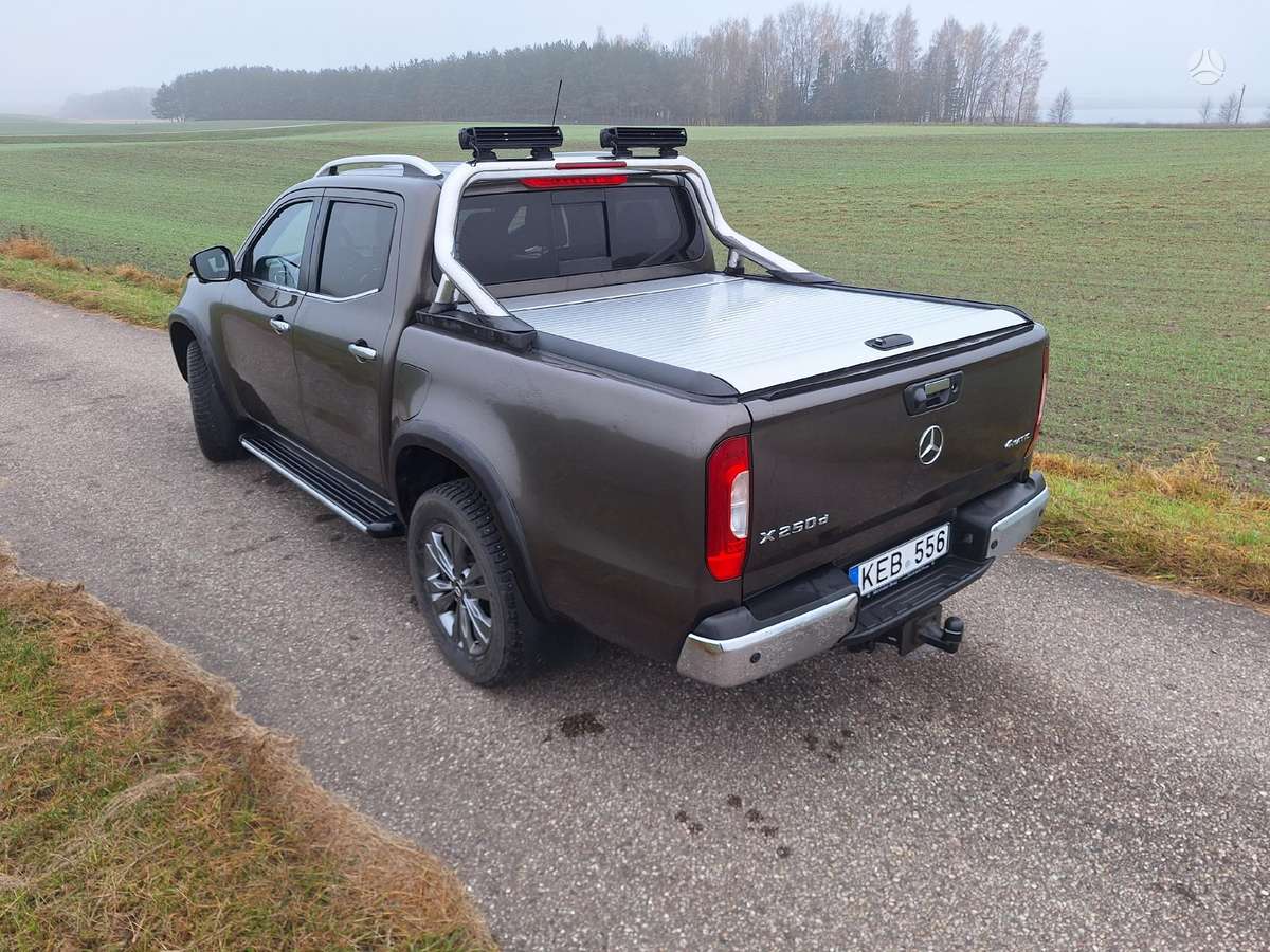 Mercedes-Benz X250, 2018 6