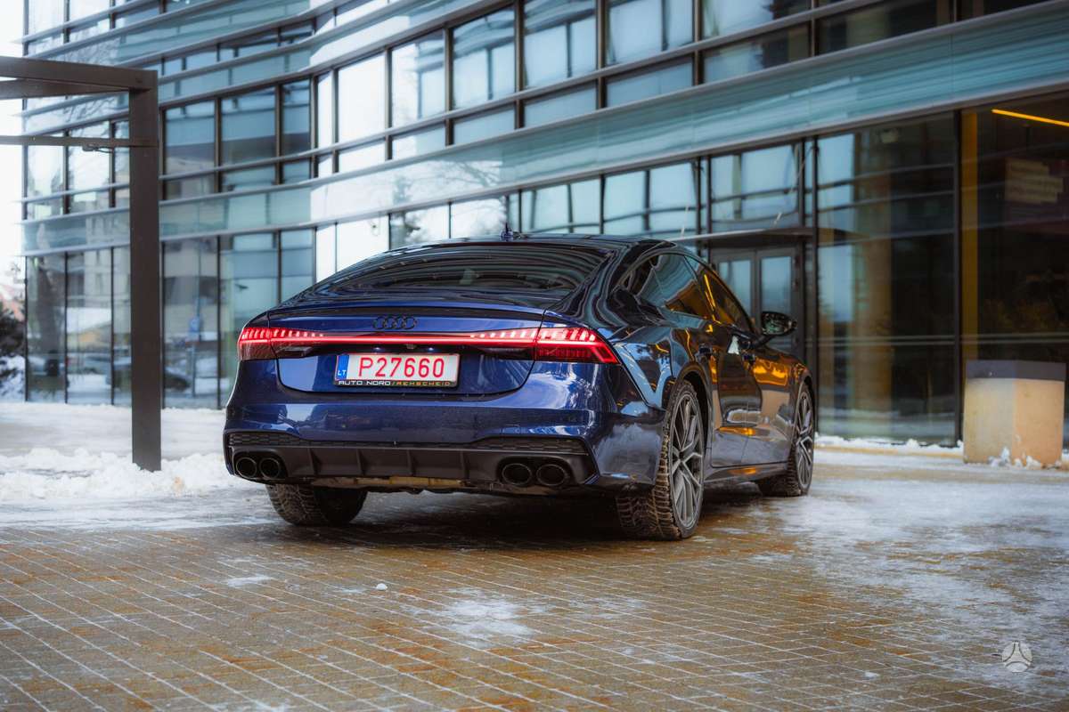 Audi S7, 3.0 l., Седан