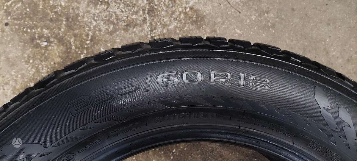 Nokian, зимние 235/60 R18