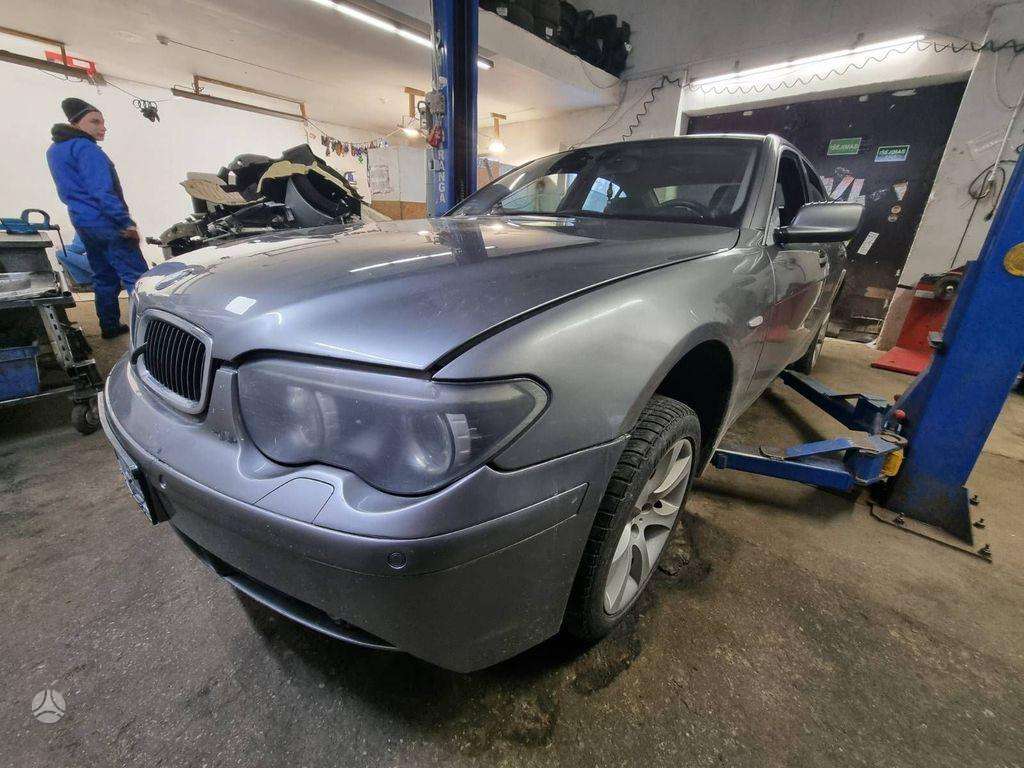BMW 7 serija