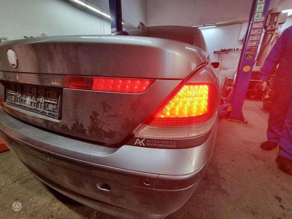 BMW 7 serija