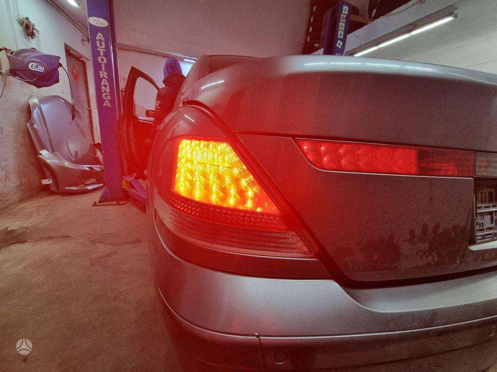 BMW 7 serija