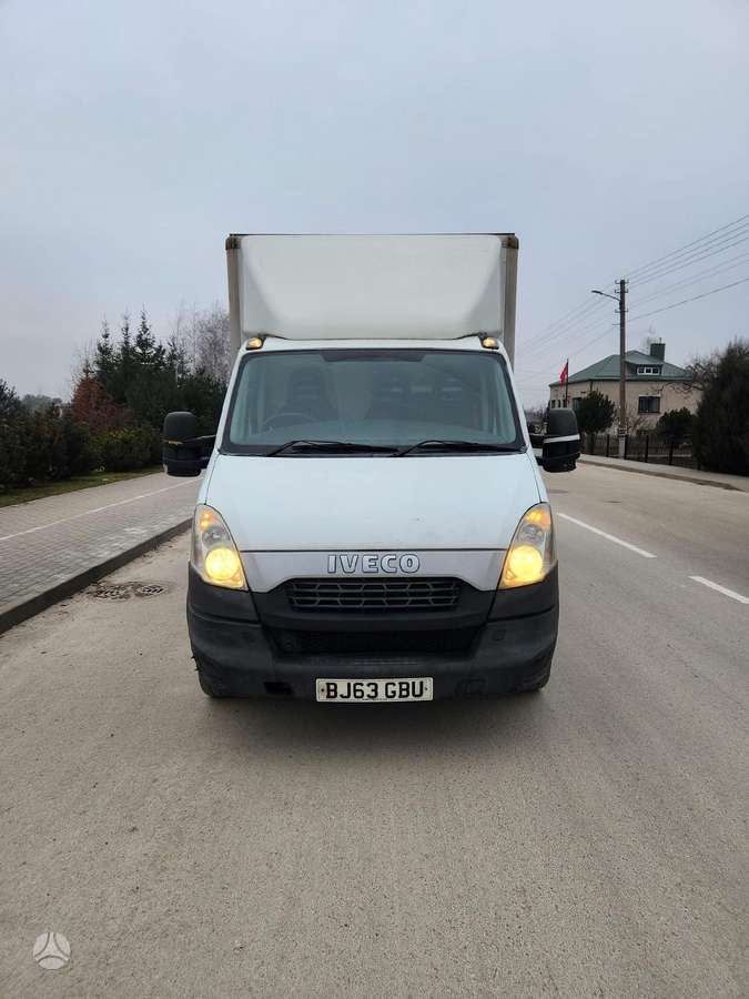 Iveco Daily, cargo vans