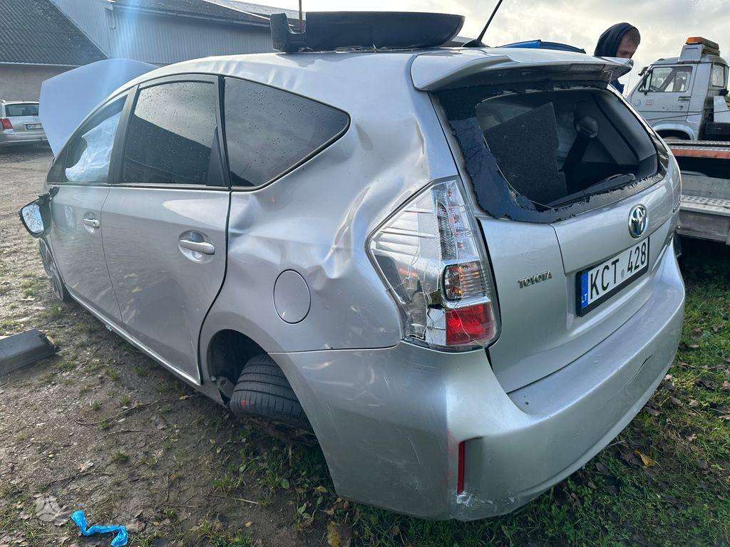 Toyota Prius+