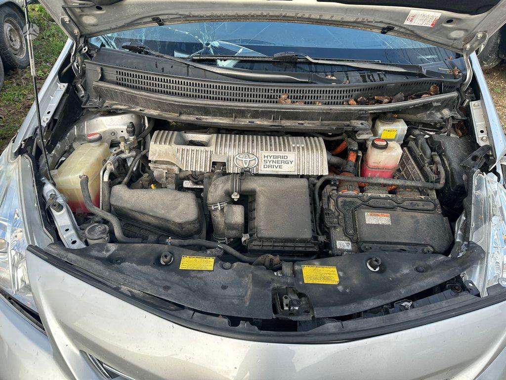 Toyota Prius+