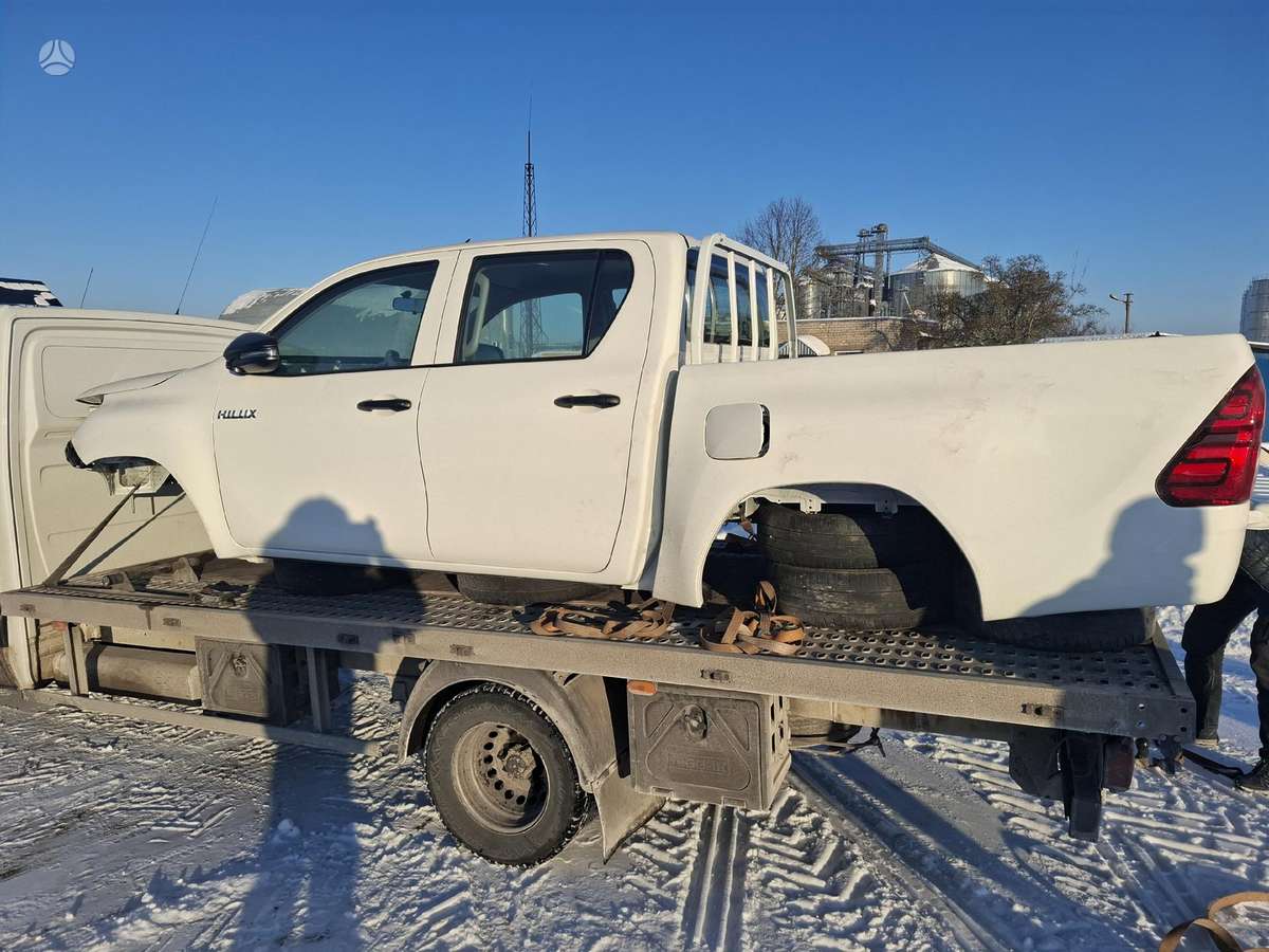 Toyota Hilux kėbulo dalys