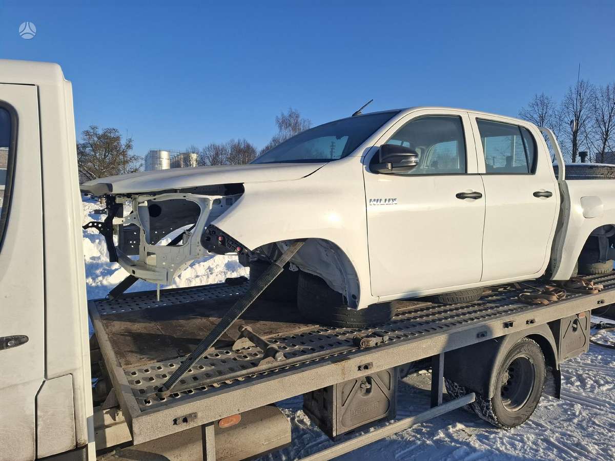 Toyota Hilux kėbulo dalys