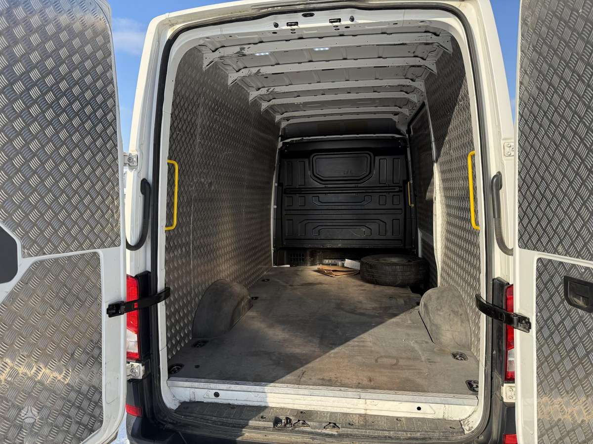 Volkswagen Crafter, 2019 5