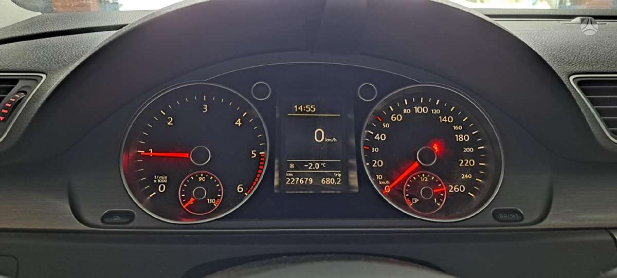 Volkswagen Passat, 2.0 l., Универсал