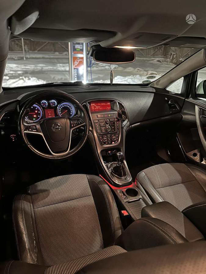 Opel Astra, 1.7 l., hatchback