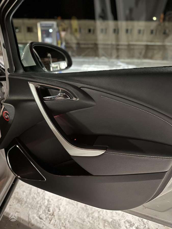 Opel Astra, 1.7 l., hatchback