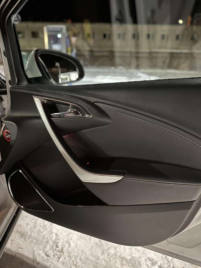 Opel Astra, 1.7 l., Хэтчбек