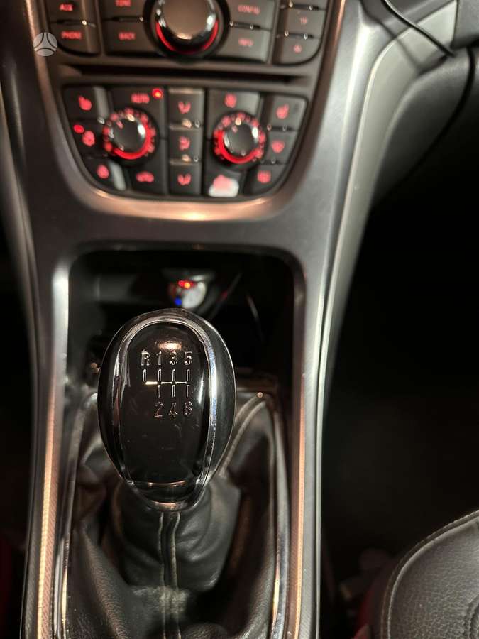 Opel Astra, 1.7 l., hatchback