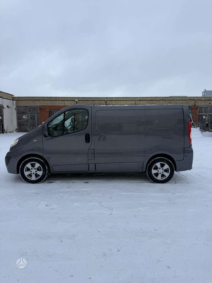 Opel Vivaro, 2013 3