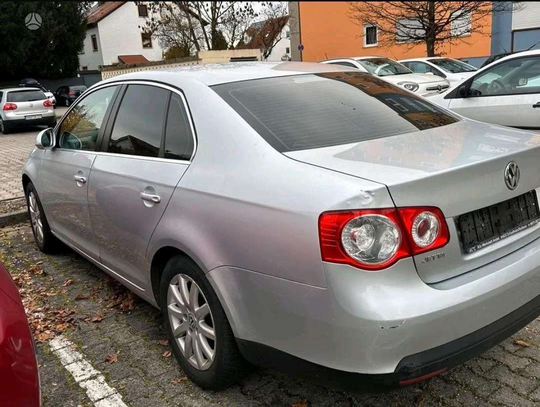 Volkswagen Jetta, LA7W