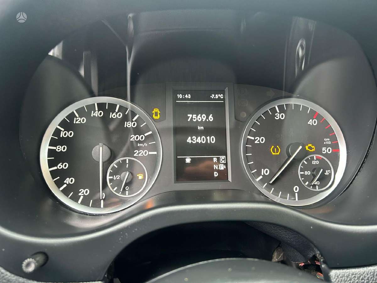 Mercedes-Benz Vito, 2019 5