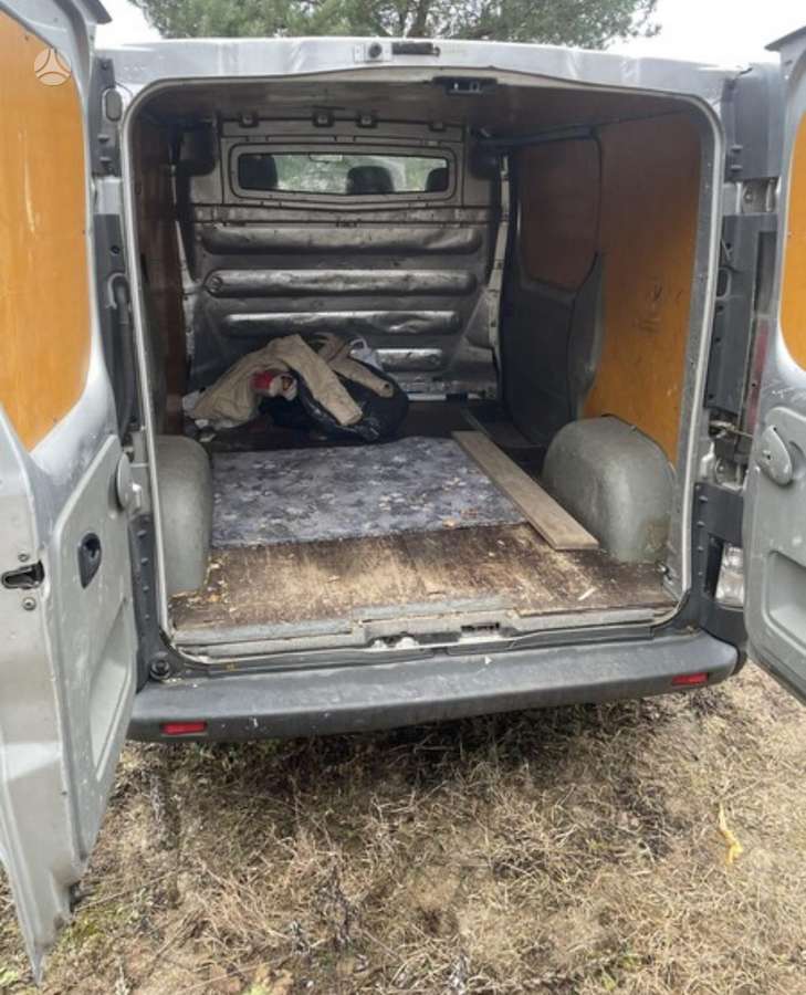 Renault Trafic, 2005 8