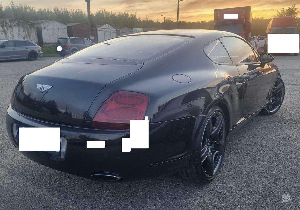 Bentley Continental GT dalimis