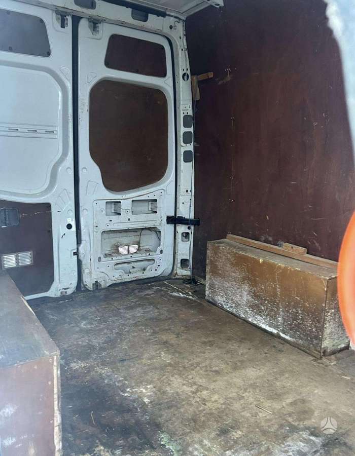 Mercedes-Benz Sprinter, 2008 9