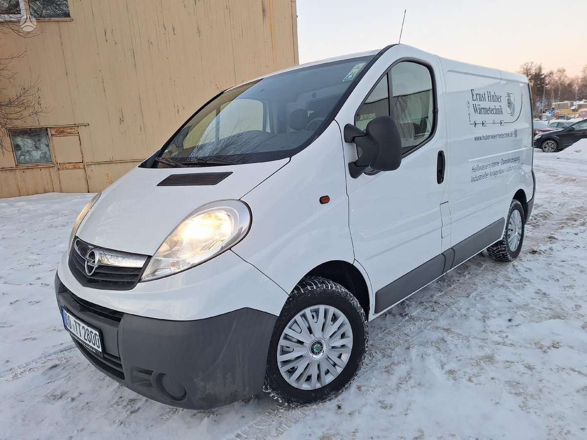Opel Vivaro, 2014 8