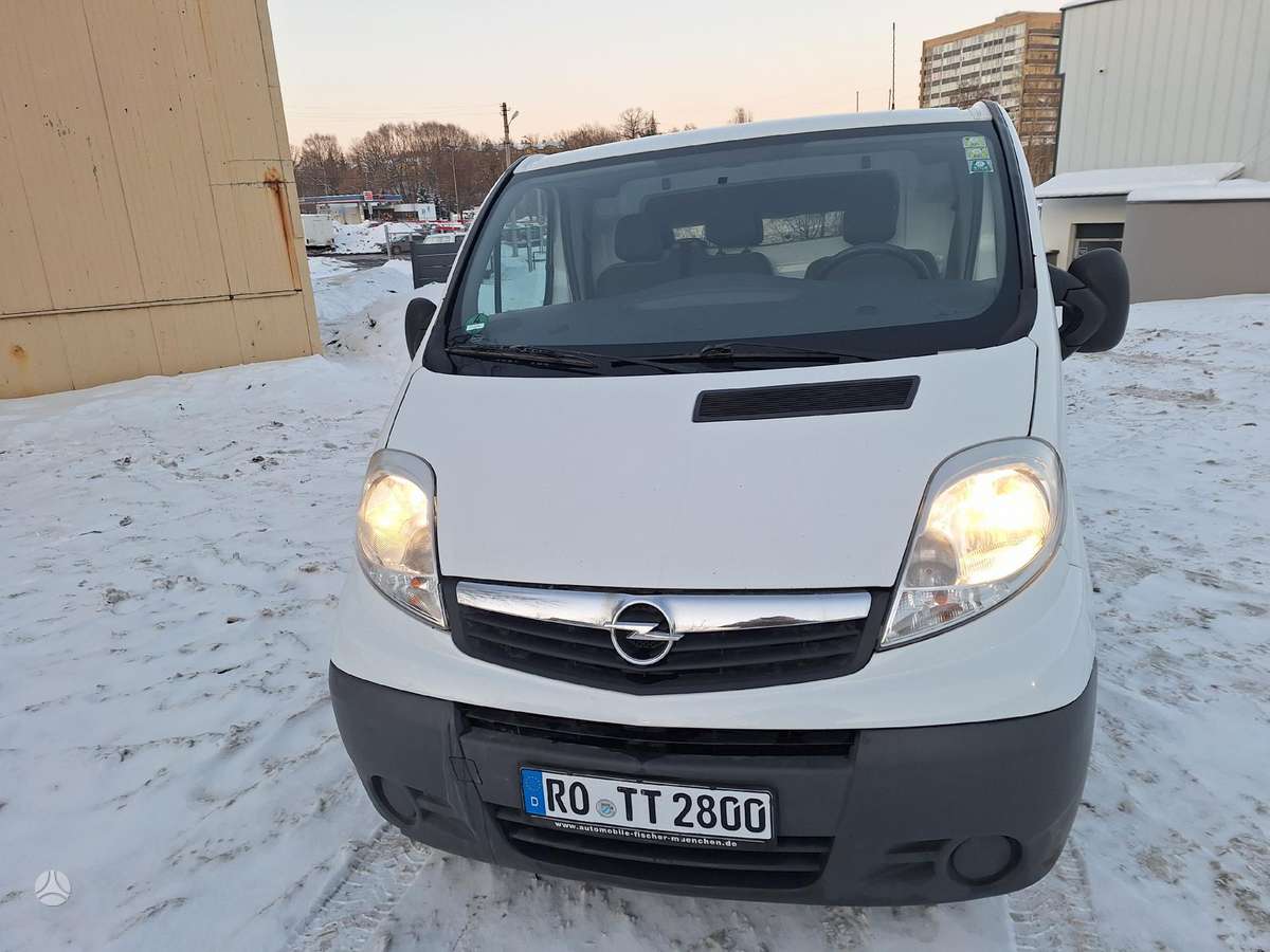 Opel Vivaro, 2014 9