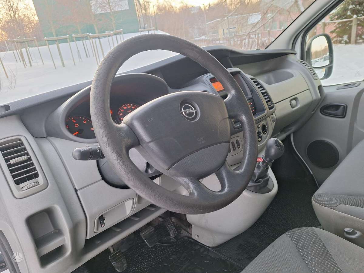 Opel Vivaro, 2014 15