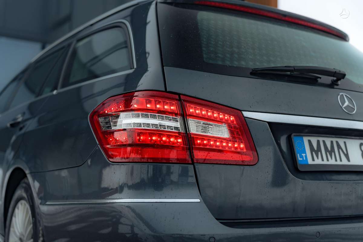Mercedes-Benz E250, 2.1 l., Универсал