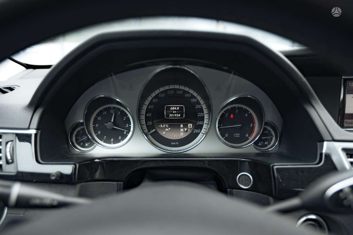 Mercedes-Benz E250, 2.1 l., Универсал