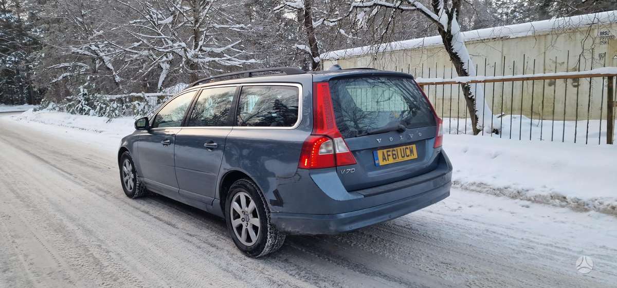 Volvo V70 kėbulo dalys