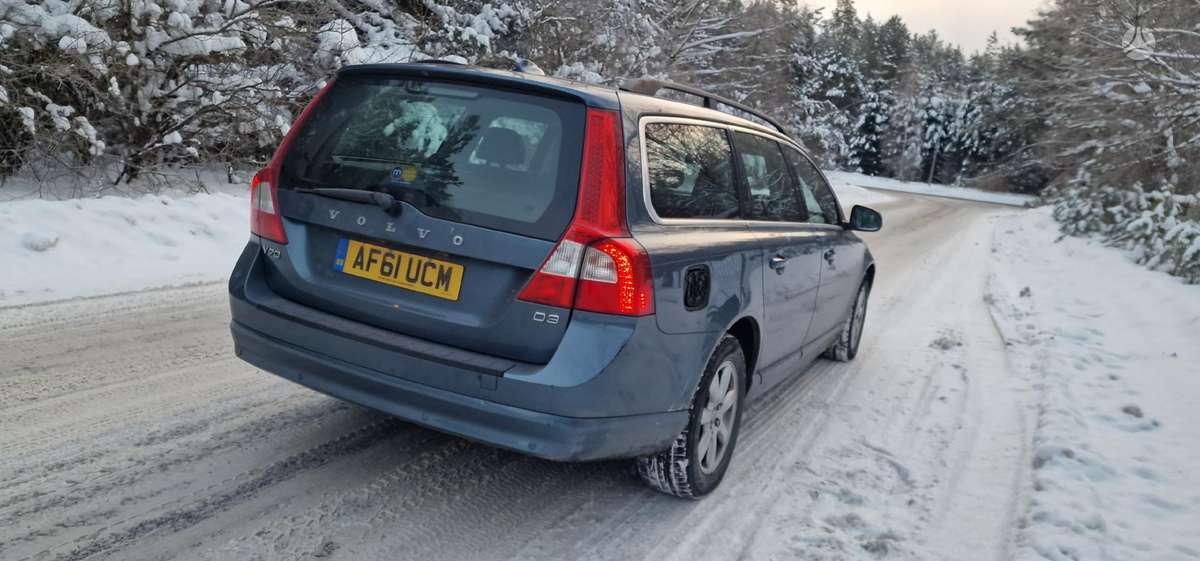 Volvo V70 kėbulo dalys