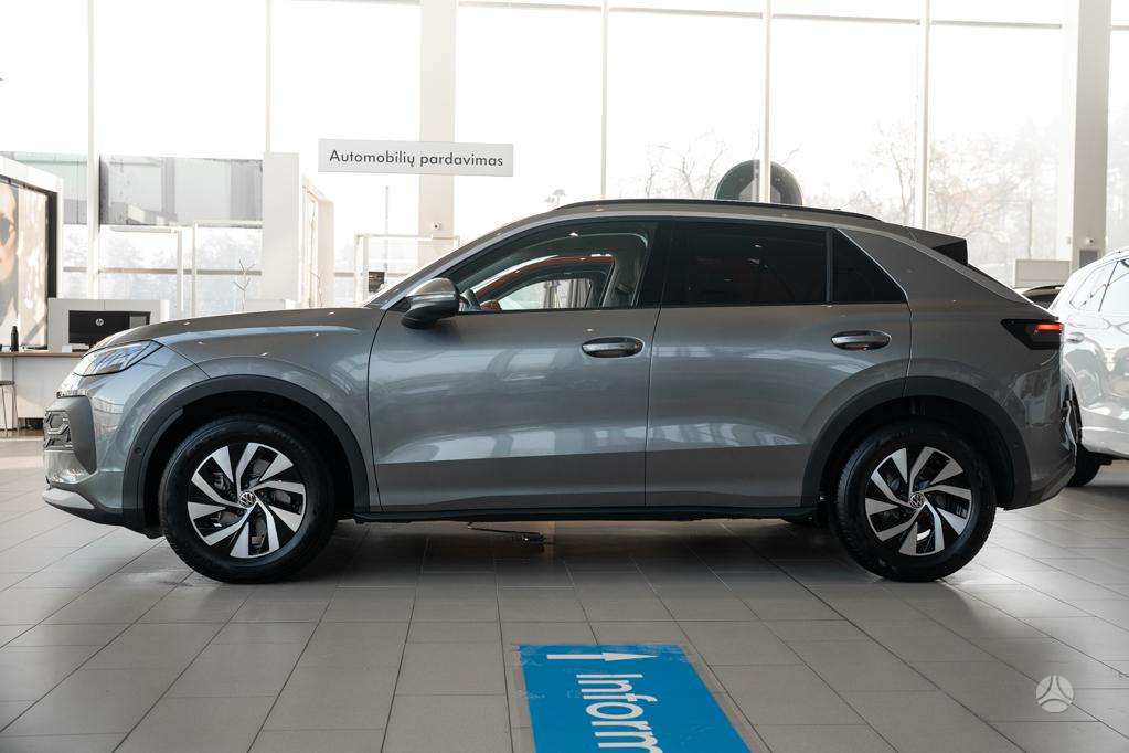 Volkswagen T-Roc - 3