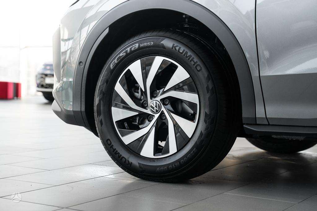Volkswagen T-Roc - 4
