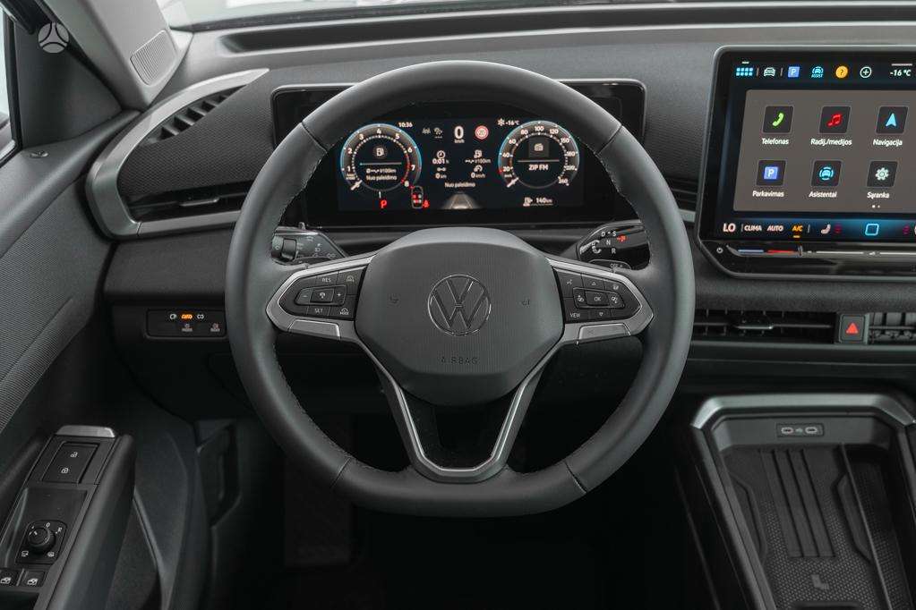 Volkswagen T-Roc - 11