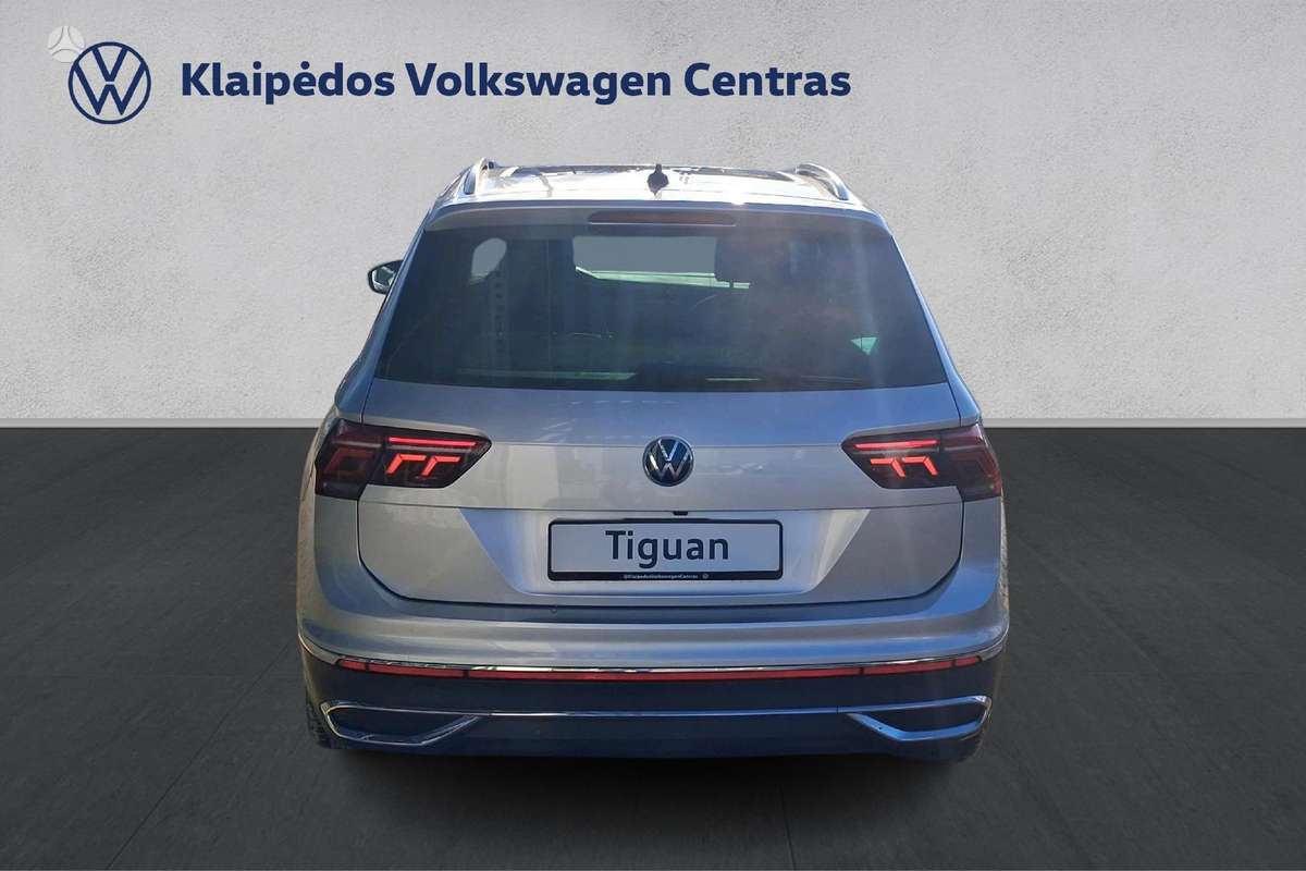 Volkswagen Tiguan - 5