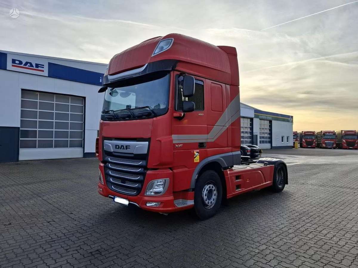 DAF 106.480, 2 miegamosios vietos