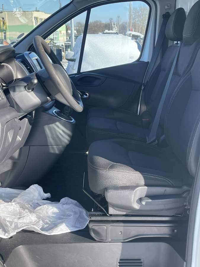 Renault Trafic, 2019 7