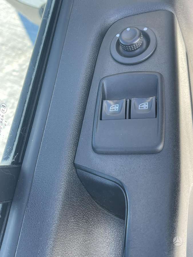 Renault Trafic, 2019 9