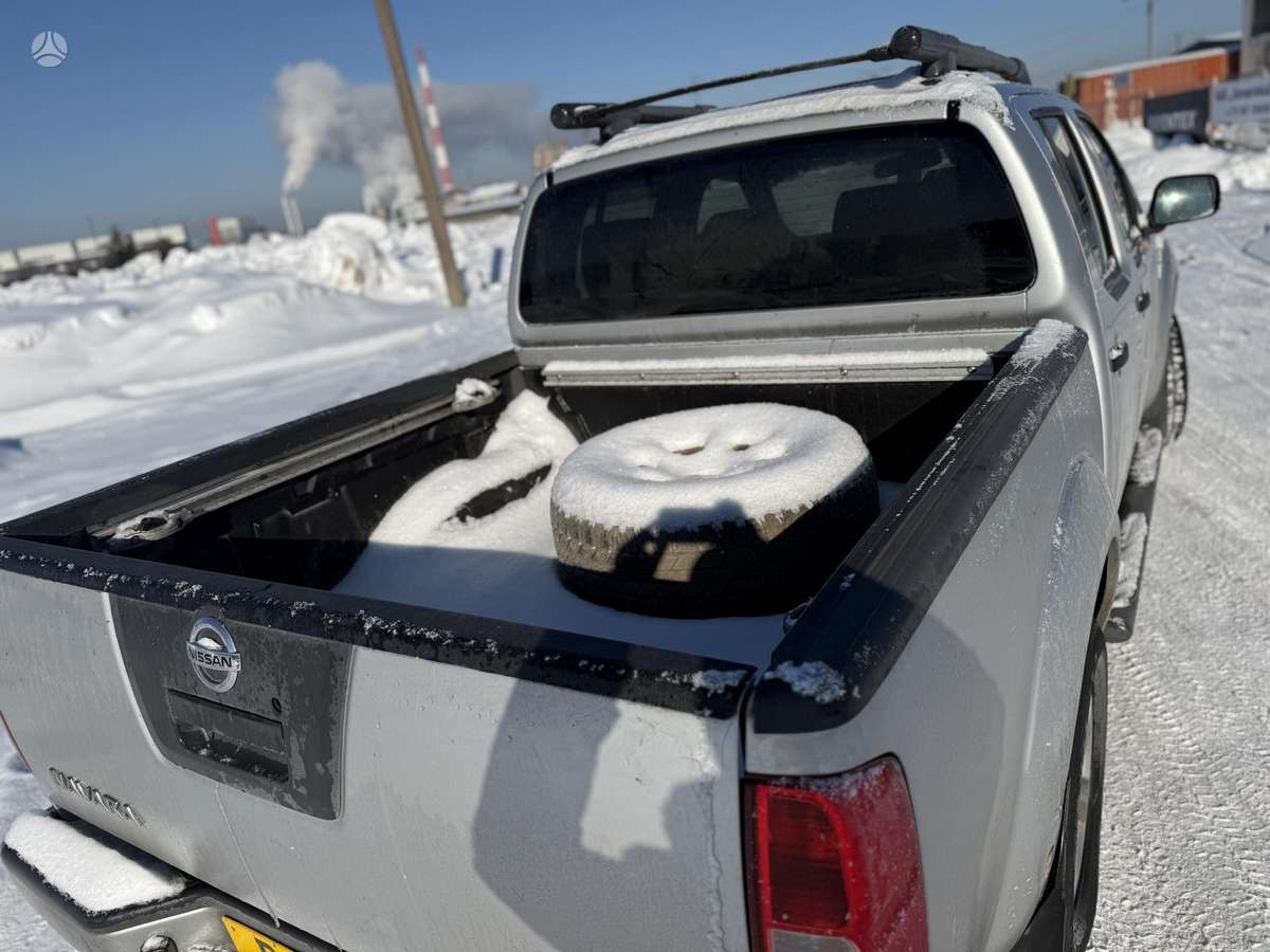 Nissan Navara, 2011 9